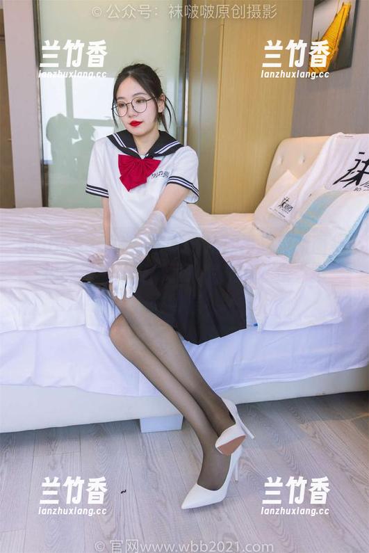 BoBoSocks袜啵啵-奶油 BoBoSocks袜啵啵 - 奶油再次更新图集,棉袜丝袜一较高下?究竟谁才是“脚”中明星!