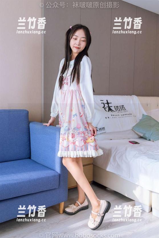 BoBoSocks袜啵啵-小甜豆 BoBoSocks袜啵啵 - 图集里有厚白丝,小甜豆本豆不收钱,快来拉我入坑!