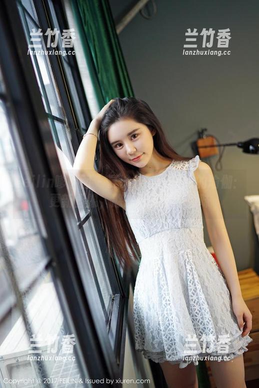 Feilin嗲囡囡 - 夏沫沫tifa和她的瑜伽：更新画像，憨态可掬别有意味