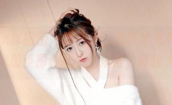 Feilin嗲囡囡 – 李筱乔jo的婚纱写真图片：在线感受那种隐秘的浪漫，真让人心眷