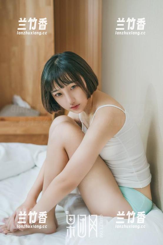GIRLT果团网-龚玥菲 GIRLT果团网 - 一张张龚玥菲的圣诞图片,真有那么神奇,反正我每次看都在想,她在干嘛?