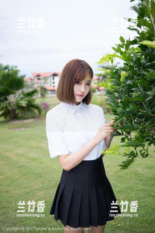 MiStar魅妍社-夏依依 MiStar魅妍社 - 套图界的新宠儿——夏依依的连体衣,真心让人不意外又意外!