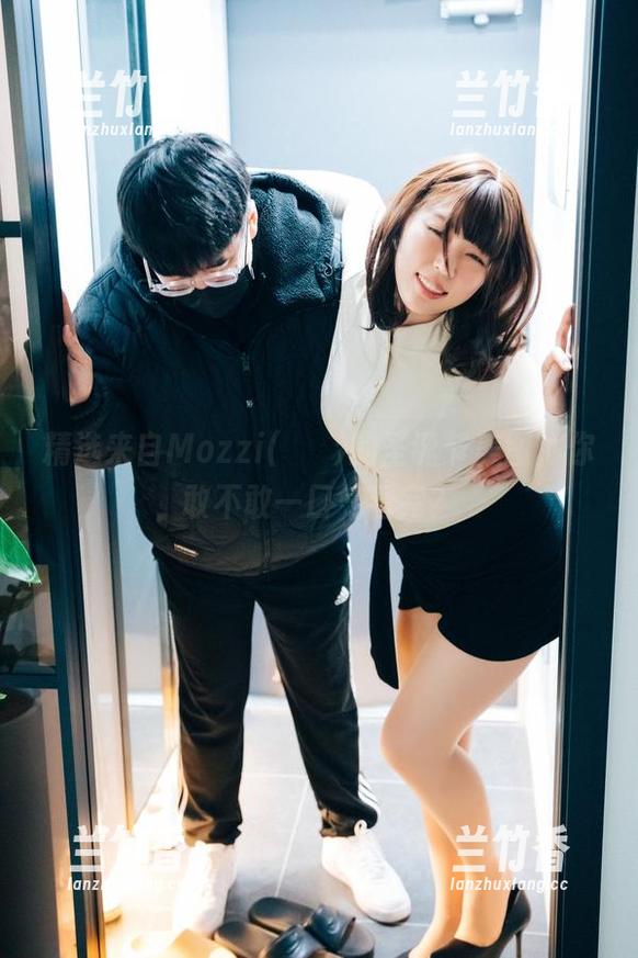 精选来自Mozzi(모찌)的圣诞节美图，你敢不敢一口气看完？