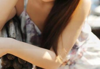 MyGirl美媛馆 – 糯美子的白丝写真，让我开始思考美得不真实的意义