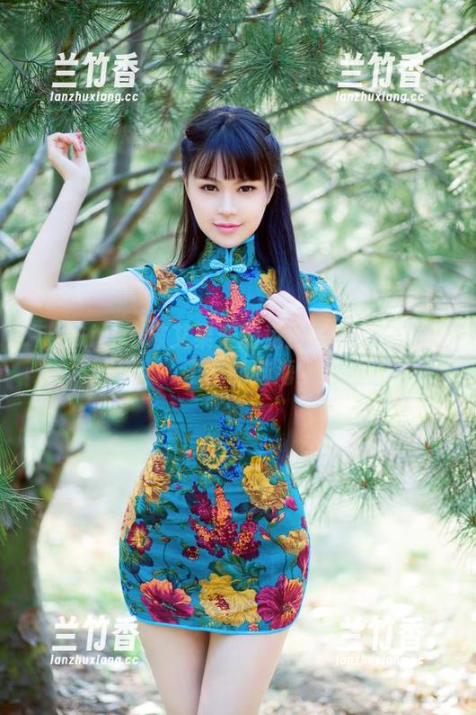 TuiGirl - 被艾栗栗的免费写真剧情占据了我的脑海