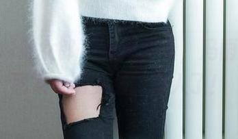 TuiGirl推女郎 – 大家快看，冯雨芝最新图集中的美脚又撩人了！