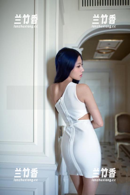TuiGirl推女郎-哈尼宝宝 TuiGirl推女郎 - 图片里的哈尼宝宝在线变身厨娘?可别指望她做晚餐哦