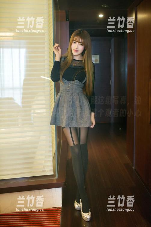 TuiGirl推女郎 - 王根星熙这组写真，油亮的不只是画面，还有我这个观者的小心思。