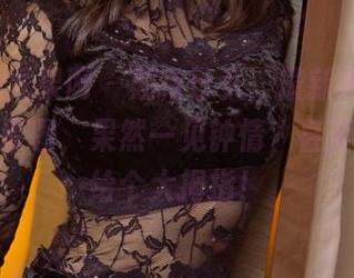 UGirls尤果网 – 期待已久，最新Abby金金女友原图，果然一见钟情，甚至想隔屏给个大拇指！