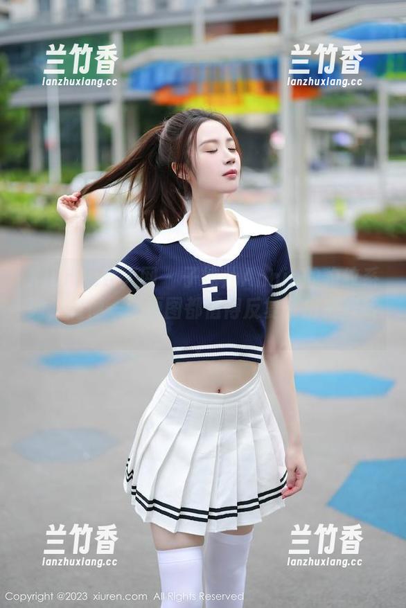 Xiuren秀人网 - 子纯儿Annie的豹纹系列，随便一张原图都值得反复拿出来欣赏。