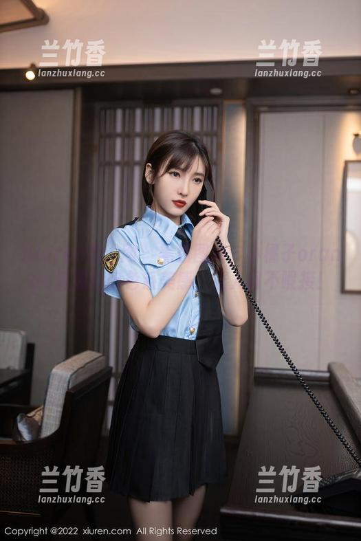 Xiuren秀人网 - 黑色图册：小橘子orange呈现的暗色系美感，让人目不暇接！