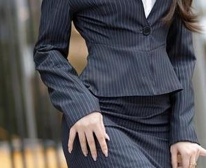 Xiuren秀人网 – 小海臀Rena用纯白写真挑战我的耐性，白颜色居然能潜藏如此深意。