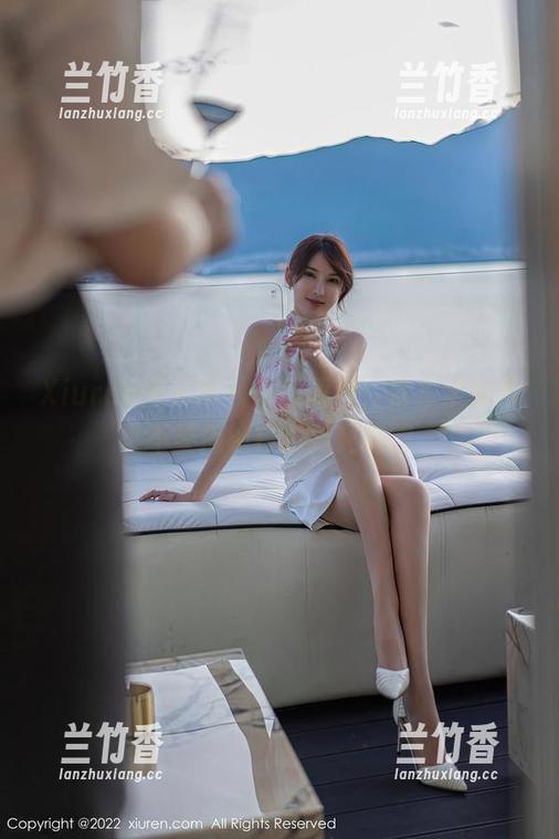Xiuren秀人网-麻布学妹 Xiuren秀人网 - 作品而已,麻布学妹请不要用纯白把我晃瞎眼