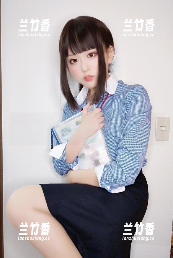 Yuki亭 又见Yuki亭,妹妹在线,叉着腰的姿势太销魂了吧。