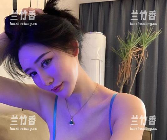 微密圈 - 不爱笑的赛琳的渔网黑丝，原图那一瞬，真无圣光！