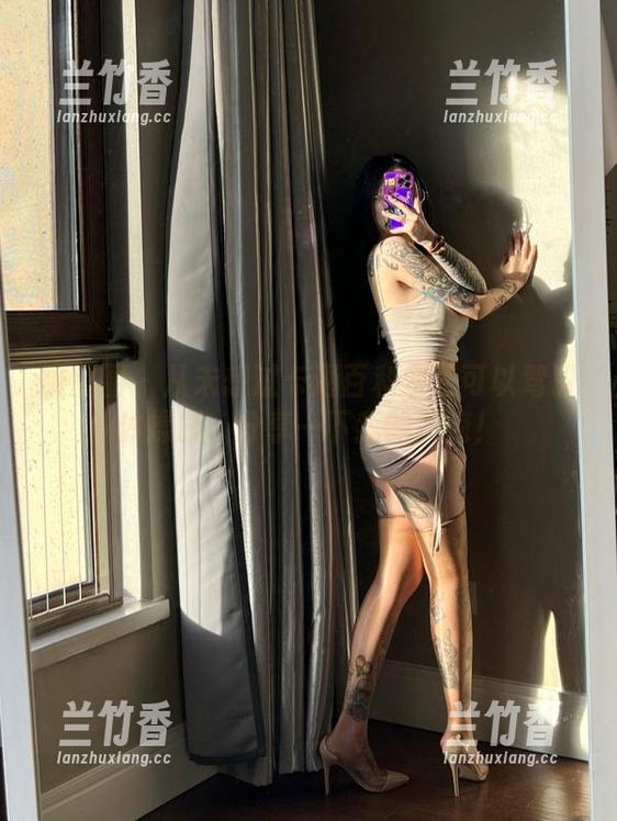 微密圈 - 从未想过卡通百科老王可以驾驭体操服，分享一下我的震惊！