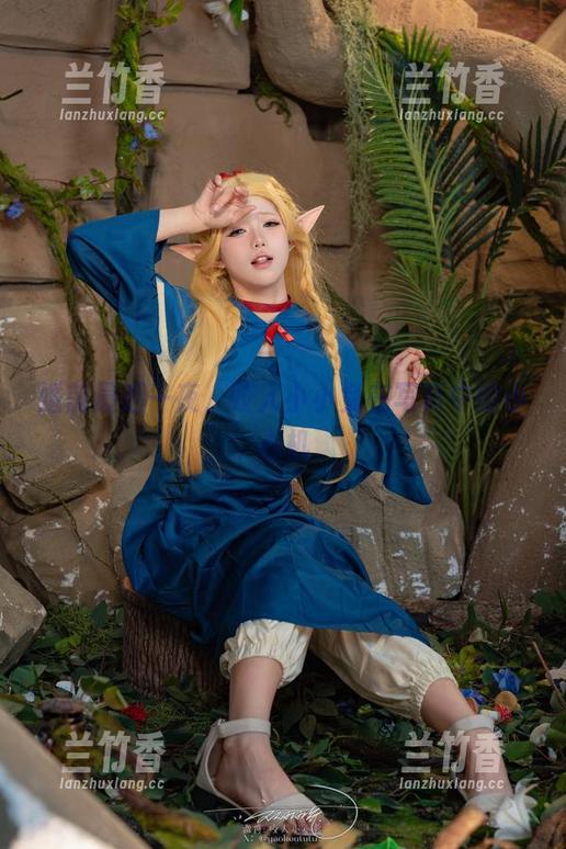 婚前最后一夜，咬人小小兔在写真中的小心机