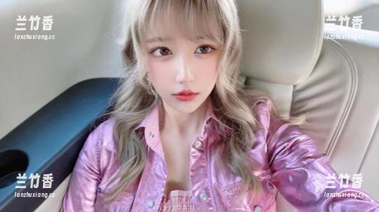 啾小妍Deer的秘密图包：没有圣光，也有风光