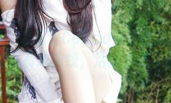 嗲囡囡 – 难道是Celina青妍的美图？苗条身材和有致曲线，活像走出了画框！