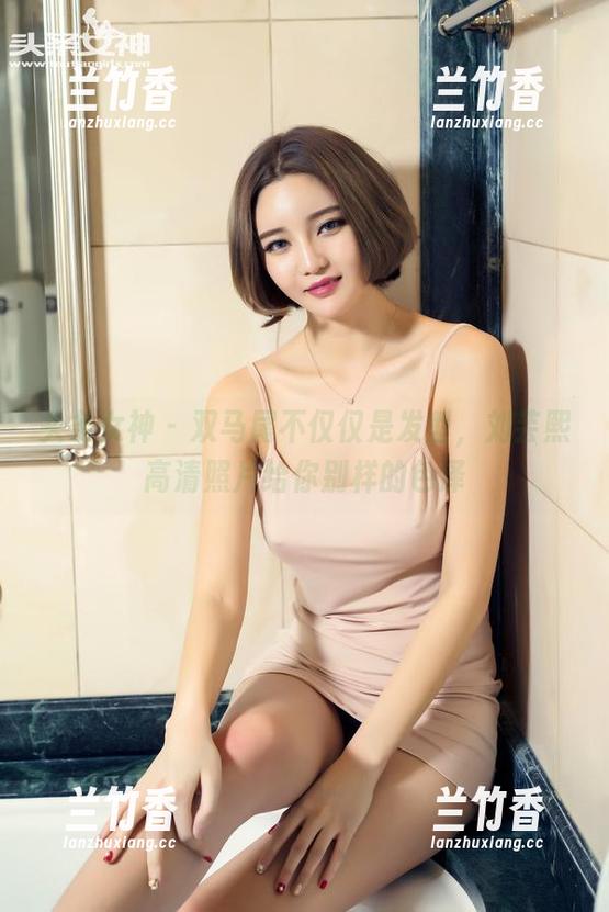 头条女神 - 双马尾不仅仅是发型，刘芸熙高清照片给你别样的色泽
