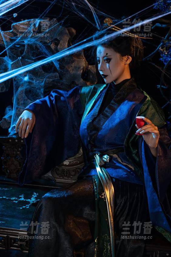 奈汐酱Nice 奈汐酱Nice的学姐写真,已经彻底撩到我了,不行,内部瑕疵…