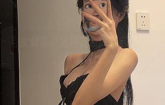 微密圈 – 当女刺客决定用粉色武装自己——写真图包，尽情欣赏！