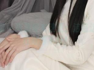 小众视觉 – 高清皮衣速递：洁洁这身打扮在线得不行！