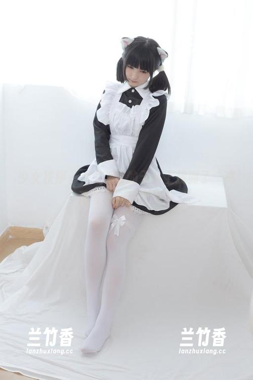 少女秩序-晞可 少女秩序 - 我在晞可的天台上找到了“高清写真”新定义!