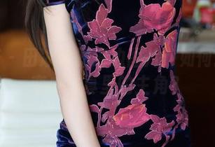尤蜜荟 – 田冰冰的海边图片：如何把沙滩变成写真里的主角？
