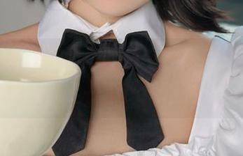 看了这组布丁大法的白毛女友写真，果断预定一个cos服！