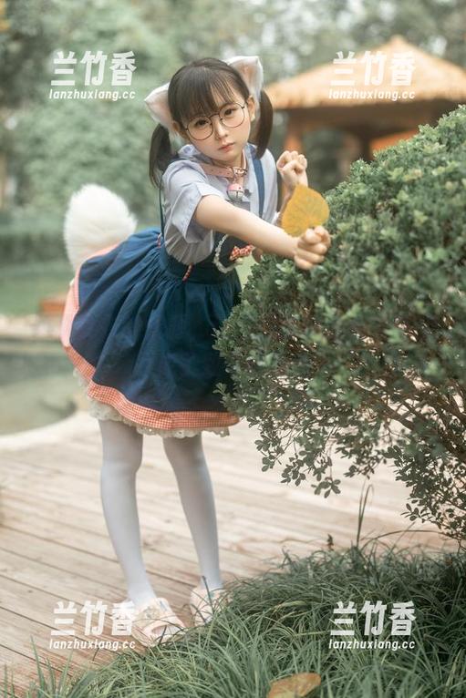 幼水铃衣的资源，让空姐的优雅和日常变成了致命的诱惑
