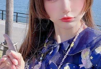 在线舔屏攻略：彩芸_Nebula的渐变贝壳白紫，你getting到什么了吗？