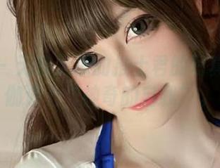 微密圈 – 无欲无求的推土君的写真：当瑜伽遇上“神奇的自我”。