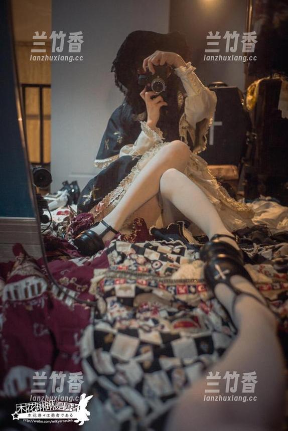 木花琳琳是勇者 下载吧,没错,就是木花琳琳是勇者的女子校生COLLECTION免费图包,咱这不追星!