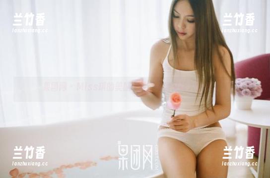果团网-Miss琪 果团网 - Miss琪的美腿在线,高清又让人想多了!
