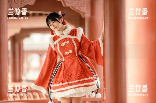 桜井宁宁的JK之旅：热蜡与秘密，套图下载赶紧来！