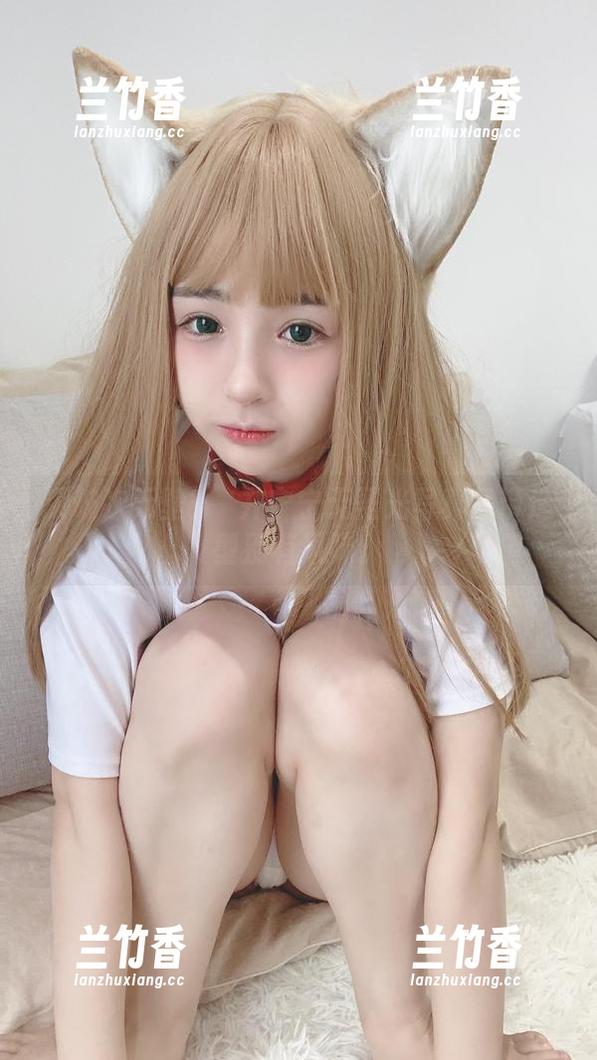 突破次元壁？桜井宁宁无圣光写真吊带造型别有风味。