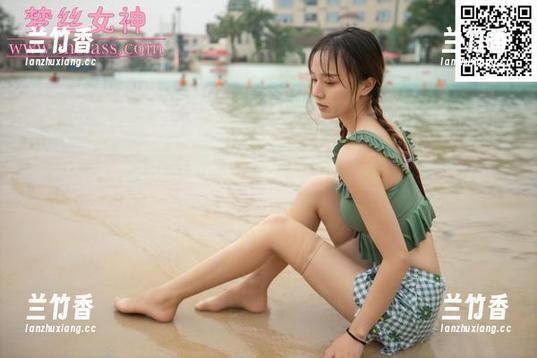 梦丝女神-苏柔 梦丝女神 - 当苏柔遇上肉丝,竟让这美图时刻变得滑稽