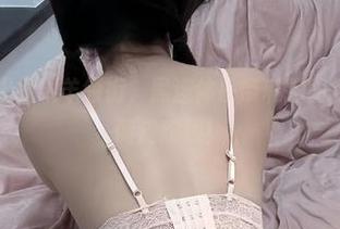 微密圈 – 火龙果羊领衔，黑连体吊带私拍图包提前奉上调皮路线！