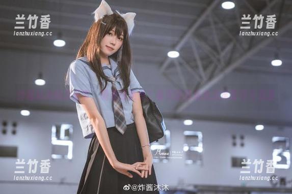 炸酱沐沐的万圣节：糖果还是鬼？看完这图集我决定要待在家里