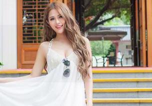 爱蜜社 – 双人写真，杨紫嫣candy的人气翻倍，美图里的她们就像躁动的小精灵。