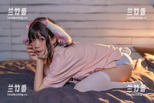 王胖胖u 王胖胖u独家奉上AliceMaid图片,今天免费,明天再胖?