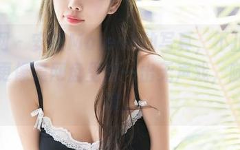 秀人网 – 安然Maleah的写真，不止是白裙，更像是网盘里的一出无声戏，随时上演。
