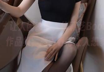 秀人网 – 让人困惑呢，徐莉芝Booty的‘女孩’作品集，高清看得让人想多了点