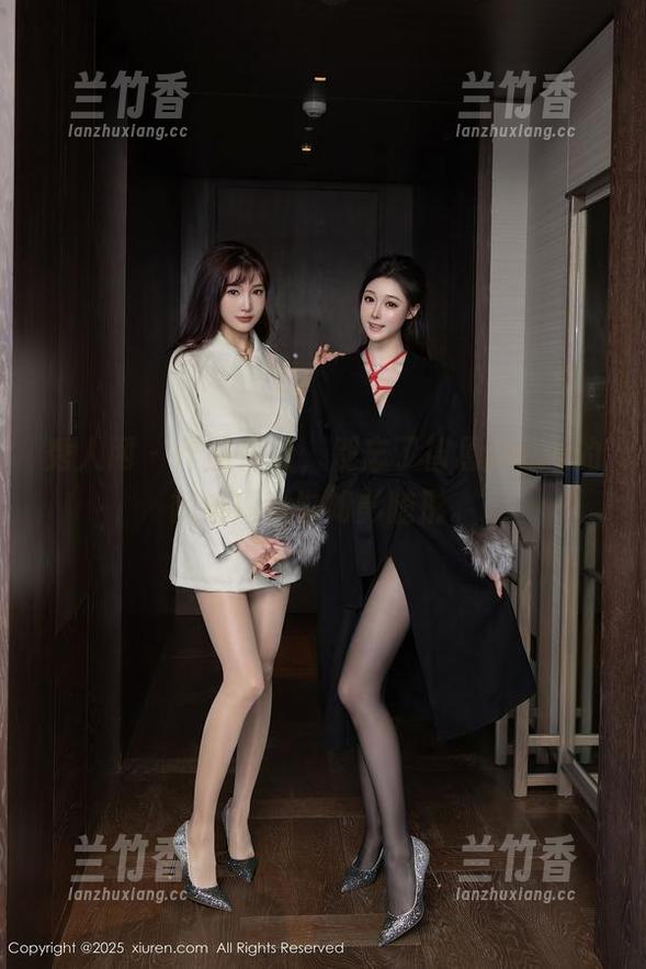 秀人网 - 作品很赞，别忘了智恩baby的御姐福利也如影随形。
