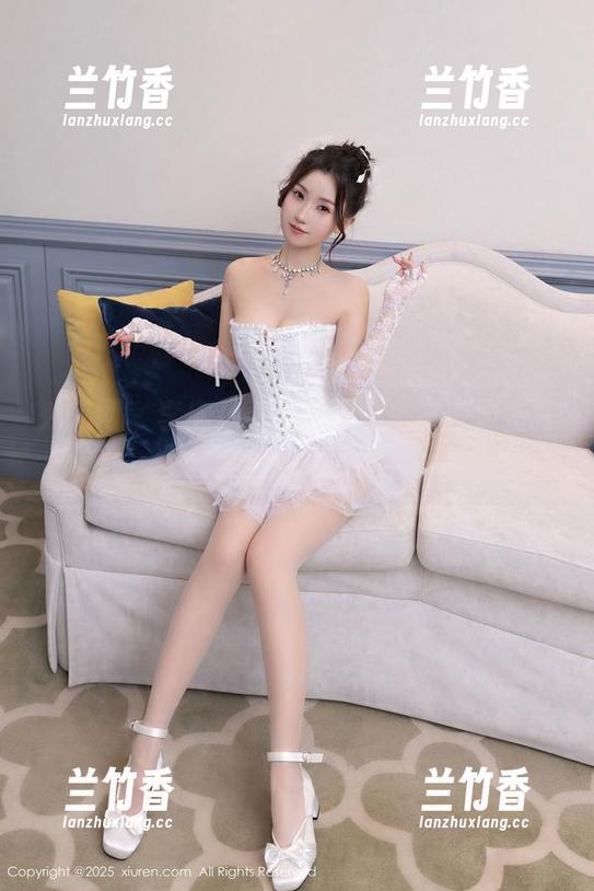 秀人网-李宓儿 秀人网 - 李宓儿双人写真,拍得好像一场默契的舞蹈,嘿!