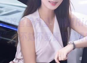 秀人网 – 在这些图片里，柚琪Rich变身“秘书”，不知不觉资源满满哦～