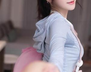 秀人网 – 一套图，温妮的体操服，下载这份“美好”吧，别太犹豫。