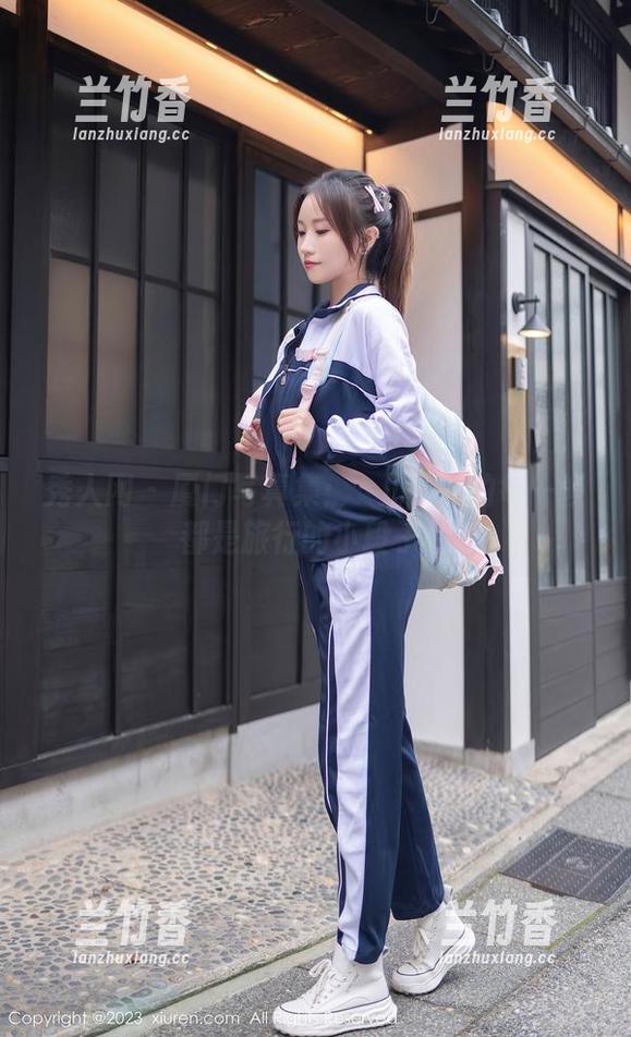 秀人网 - 厦门写真集：玥儿玥er的每一帧都是旅行的小段子！