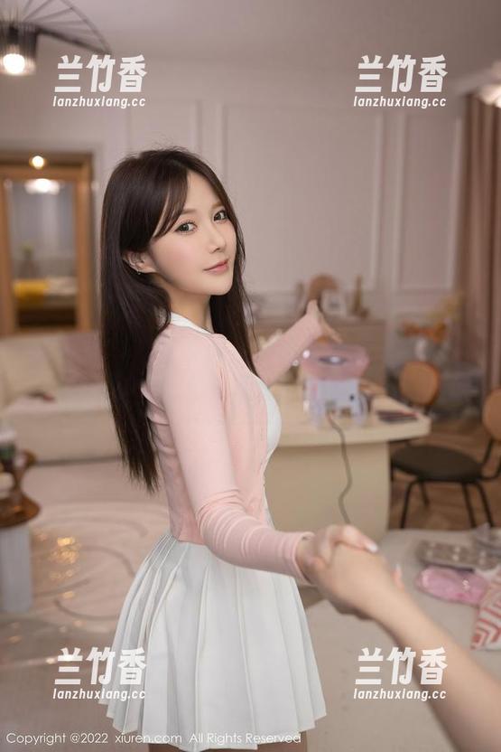 秀人网-糯美子mini 秀人网 - 牛仔裤强烈呼唤你的注意!糯美子mini在线提供资源,特别适合‘腿’友